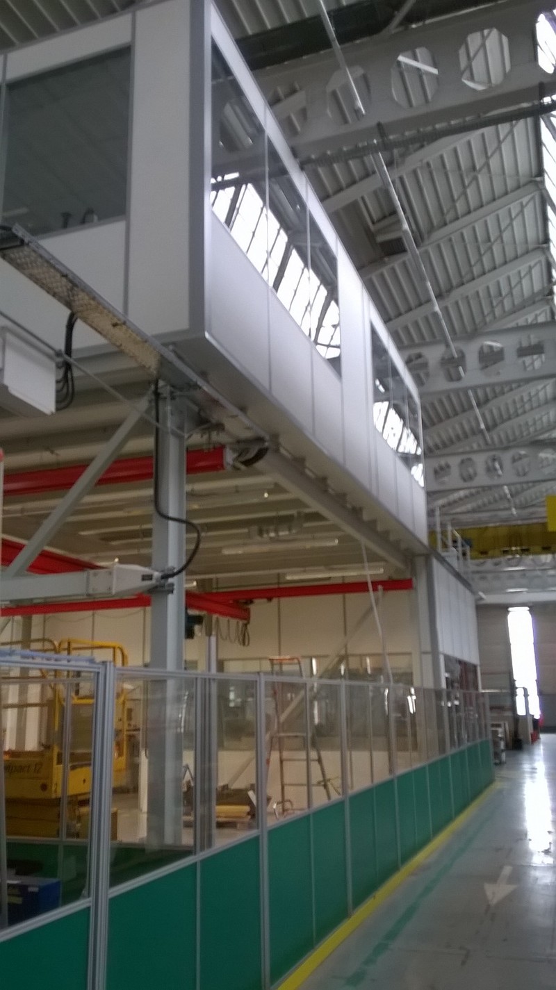 Installation mezzanine cloison